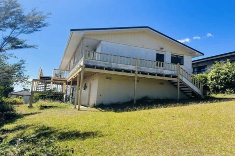 Photo of property in 94 Langana Avenue, Browns Bay, Auckland, 0630