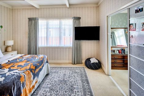 Photo of property in 154 Randwick Road, Moera, Lower Hutt, 5010