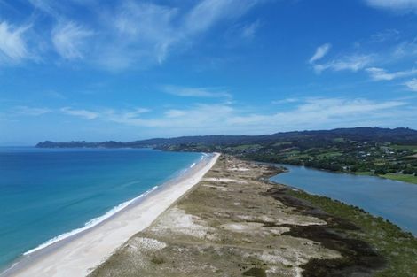 Photo of property in 487 Cove Road, Waipu, 0582