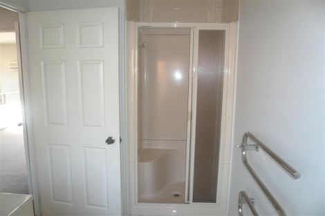 Photo of property in 23 Miriam Corban Heights, Henderson, Auckland, 0612