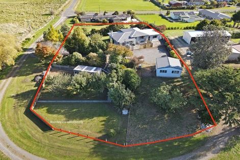 Photo of property in 25 Levin Street, Halcombe, Feilding, 4779