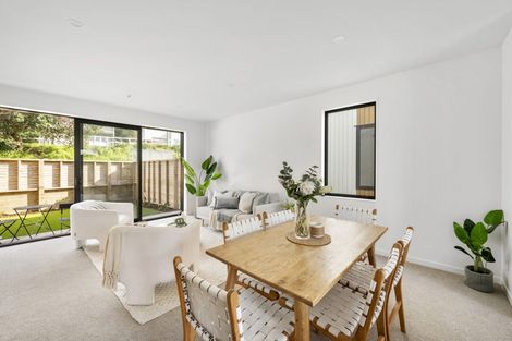 Photo of property in 179a Sutherland Road, Lyall Bay, Wellington, 6022