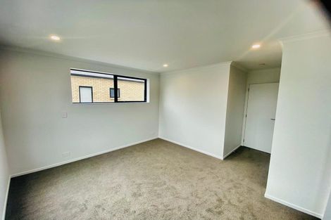 Photo of property in 40 Samuel Marsden Place, Whenuapai, Auckland, 0618