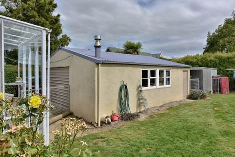 Photo of property in 3 Brown Street, Gore, 9710