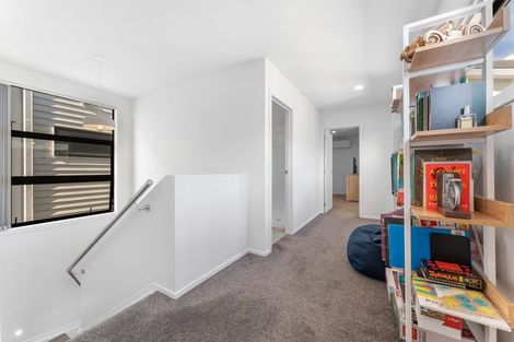 Photo of property in 7 Tapuwae Way, Mangere Bridge, Auckland, 2022