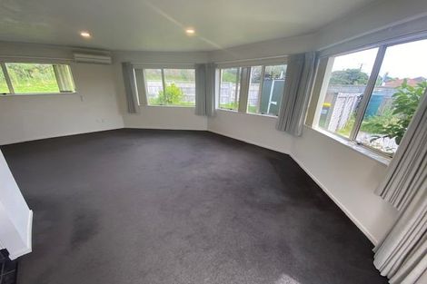 Photo of property in 35 Raumati Road, Raumati Beach, Paraparaumu, 5032