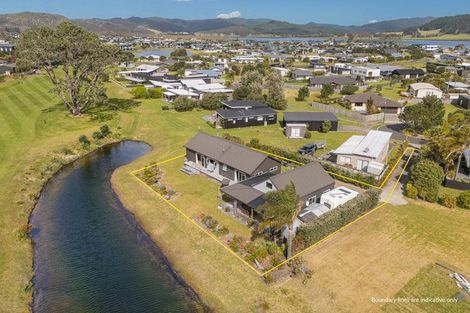 Photo of property in 107 Benjamin Place, Matarangi, Whitianga, 3592
