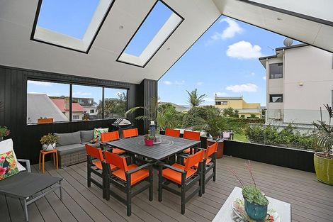 Photo of property in 39 Buller Street, New Plymouth, 4310