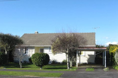 Photo of property in 47 Lismore Street, Merrilands, New Plymouth, 4312