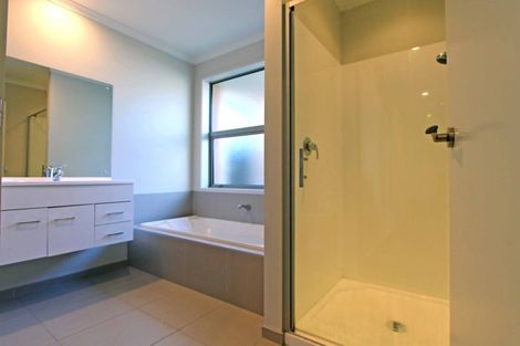 Photo of property in 328b Carrington Street, Vogeltown, New Plymouth, 4310