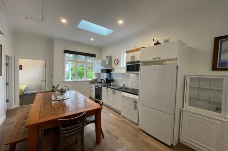 Photo of property in 27 Taft Street, Brooklyn, Wellington, 6021