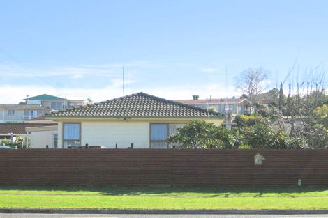 Photo of property in 102 Whatawhata Road, Dinsdale, Hamilton, 3204