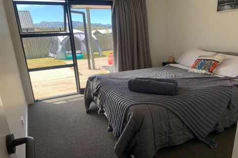 Photo of property in 39 Kingfisher Crescent, Albert Town, Wanaka, 9305