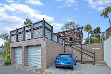 Photo of property in 52 Highbury Road, Highbury, Wellington, 6012