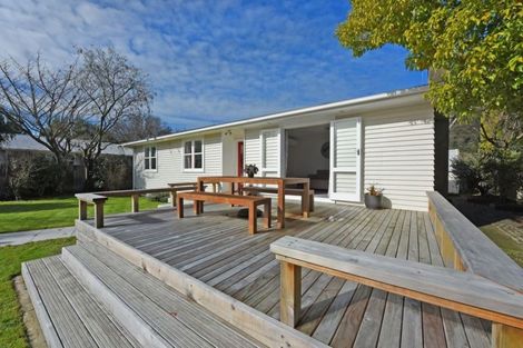 Photo of property in 43a Seddon Street, Wallaceville, Upper Hutt, 5018