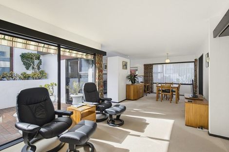 Photo of property in 68a Rama Crescent, Khandallah, Wellington, 6035