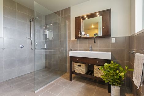 Photo of property in 307 Ngahere Park Road, Turitea, Palmerston North, 4472