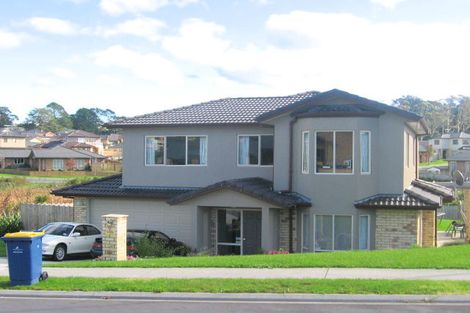 Photo of property in 11 Bibury Avenue, Henderson, Auckland, 0612
