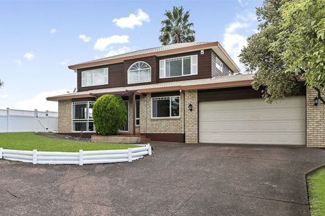 Photo of property in 2 San Marino Drive, Henderson, Auckland, 0612