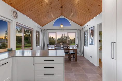 Photo of property in 14 Old State Mill Road, Mamaku, 3020