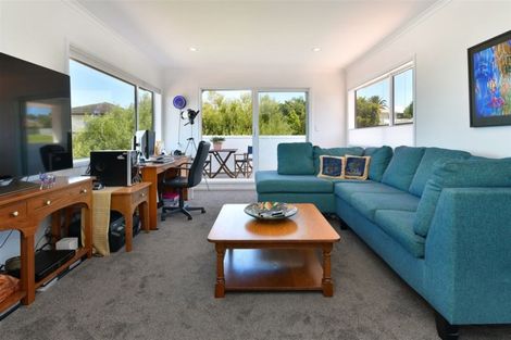 Photo of property in 27 Clansman Terrace, Gulf Harbour, Whangaparaoa, 0930