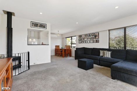 Photo of property in 6 Clearview Heights, Ranui, Auckland, 0612