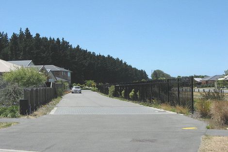 Photo of property in 47 Ruahine Place, Parklands, Christchurch, 8083