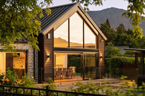 Photo of property in 273 Arrowtn-lke Hayes Road, Lake Hayes, Queenstown, 9371