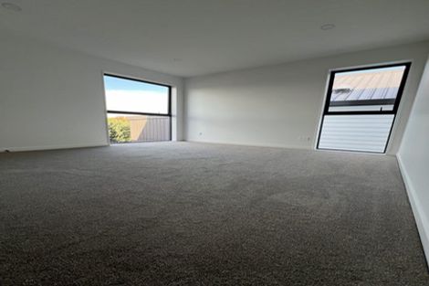 Photo of property in 35 Meadway, Sunnyhills, Auckland, 2010