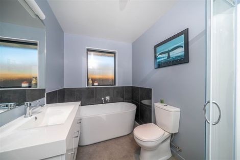 Photo of property in 28 Bethany Road, Rolleston, 7614