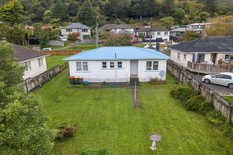 Photo of property in 58 Coast Road, Wainuiomata, Lower Hutt, 5014