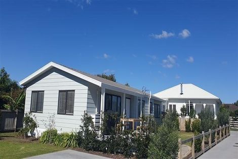 Photo of property in 12 Ngarimu Place, Mount Maunganui, 3116