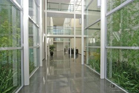 Photo of property in Sanctum Apartment, 10 Ebor Street, Te Aro, Wellington, 6011