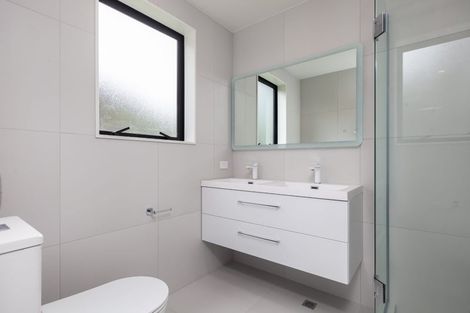 Photo of property in 9a Endurance Rise, Orewa, 0931