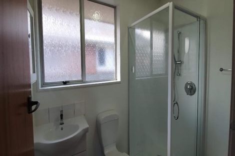 Photo of property in 2/374 Blenheim Road, Upper Riccarton, Christchurch, 8041