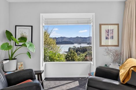 Photo of property in 308 Marine Drive, Charteris Bay, Lyttelton, 8971
