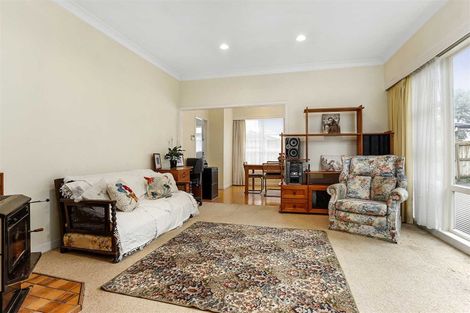 Photo of property in 18 Woolfield Road, Papatoetoe, Auckland, 2025