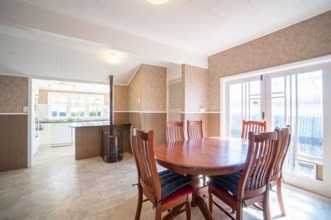 Photo of property in 28 Oxford Street, Hokowhitu, Palmerston North, 4410