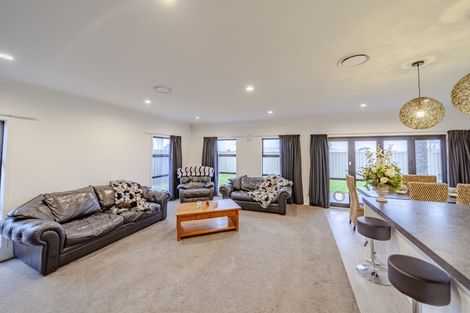 Photo of property in 24 Pukaki Place, Poraiti, Napier, 4112