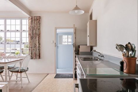 Photo of property in 1 Ormond Road, Whataupoko, Gisborne, 4010