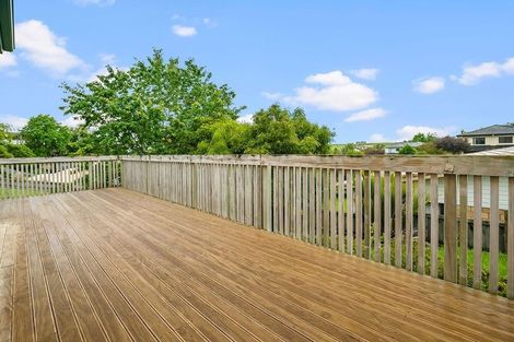 Photo of property in 13 Cape Vista Crescent, Pukekohe, 2120