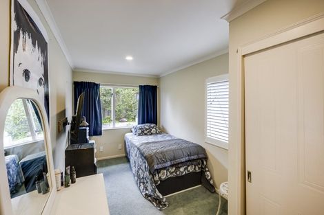 Photo of property in 76a Churchill Drive, Taradale, Napier, 4112