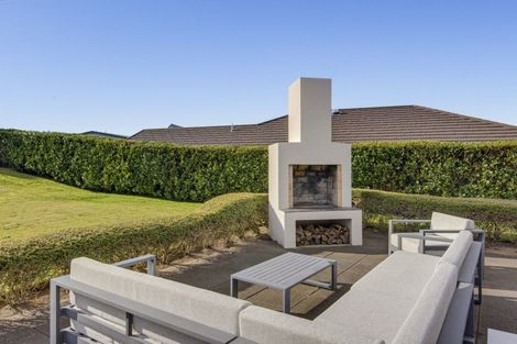 Photo of property in 8 Rae Lane, Paraparaumu Beach, Paraparaumu, 5032