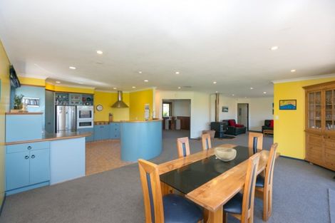 Photo of property in 930 Upland Road, Egmont Village, New Plymouth, 4372