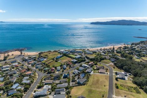 Photo of property in 7 Dudley Crescent, Cable Bay, 0420