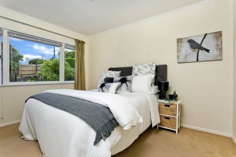 Photo of property in 2/22 Hart Road, Hauraki, Auckland, 0622