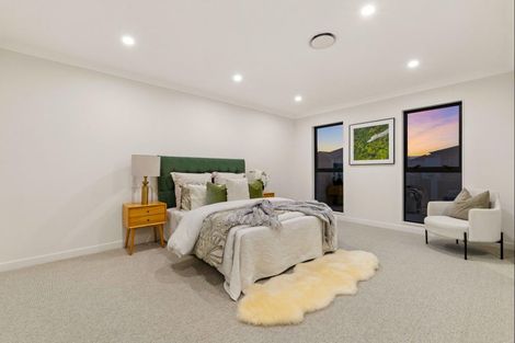 Photo of property in 32 Catalina Avenue, Rosehill, Papakura, 2113