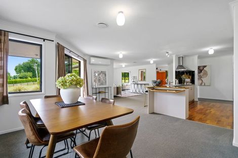 Photo of property in 2 Lake View Drive, Karapiro, Cambridge, 3494