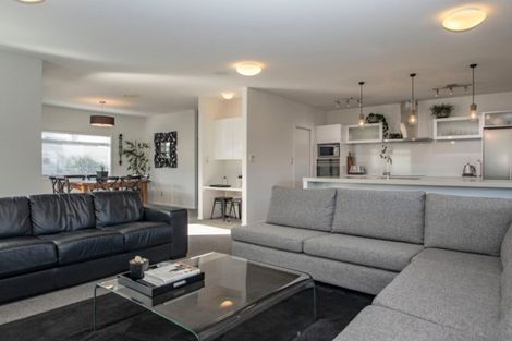 Photo of property in 7 Kapiti Drive, Poraiti, Napier, 4112