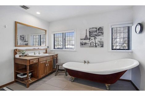 Photo of property in 6 Bishop Street, St Albans, Christchurch, 8014